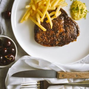 PAN ROASTED SCOTCH FILLET WITH BEARNAISE AND FRITES